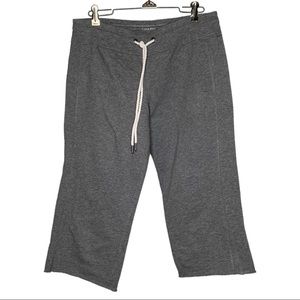 Calvin Klein workout capris, cotton, sz S, gray